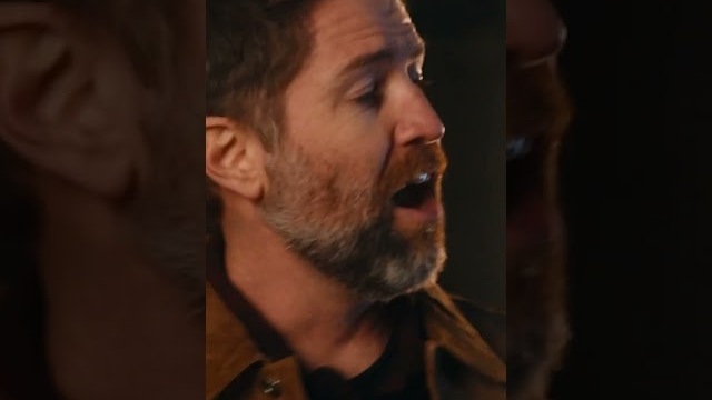 I was blown away the first time I heard @Josh Turner’s voice on “The Manger”.