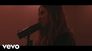 Riley Clemmons - Broke (Acoustic)