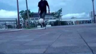沖縄フリースタイルフットボール練習