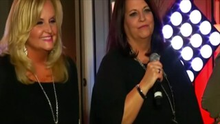 Karen Peck & New River - Medley: Bend In The River Of Life/God Is Faithful/Christian In The House