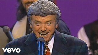 Bill & Gloria Gaither - God Takes Good Care of Me [Live] ft. Gaither Vocal Band, Jake Hess