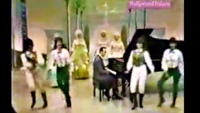BUMBLEBEE / MINI MINUET in G on Hollywood Palace 1966 - Roger Williams