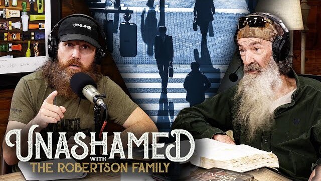 Jase Emotionally Invests in a Sidewalk Drama & Why God Doesn’t Show Favoritism | Ep 864