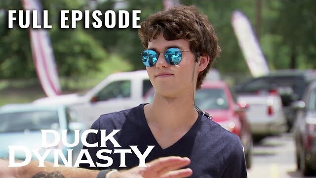 Duck Dynasty: Uneasy Rider (S11, E4) | Full Episode