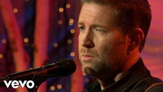 Josh Turner - I Pray My Way Out Of Trouble (Live from Gaither Studios)