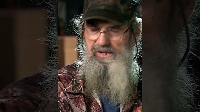 Si FINALLY Gets His Eyes Checked | Duck Dynasty | #shorts
