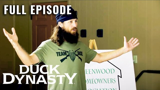 Duck Dynasty: Jase Gets Fined (S2, E8) | Full Episode