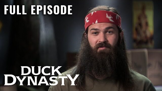 Duck Dynasty: Jep's Special Present Surprise (S7, E10) | Full Episode
