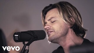 Passion - Build My Life (Acoustic) ft. Brett Younker