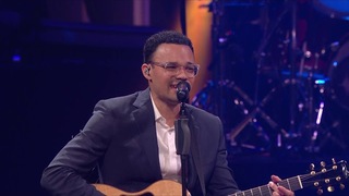 This Is A Move (Brandon Lake) - Tauren Wells with Lorna Wells