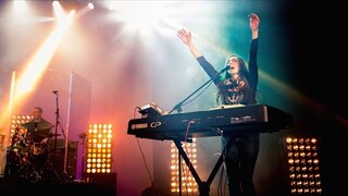 In the Presence of Angels - Laura Hackett Park (Live)