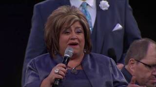 The Perrys "Celebrate Me Home" at NQC 2015