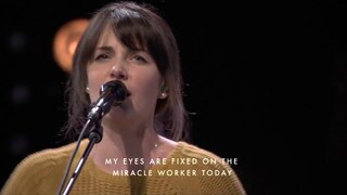 Bethel Music Moment: Miracle Maker [Spontaneous] - Kristene DiMarco