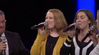 Collingsworth Family "That Day is Coming" at NQC 2015