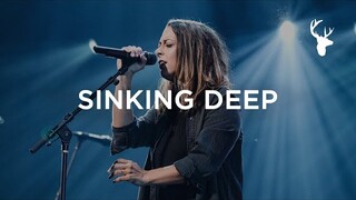 kalley - Sinking Deep | Moment